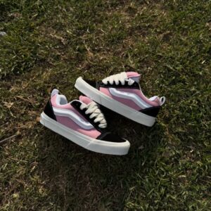 KNU SKOOL PINK 🩷 BLACK 🖤