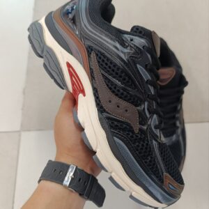SAUCONY PROGRID OMNI 9 DISRUPT PACK BLACK/BROWN